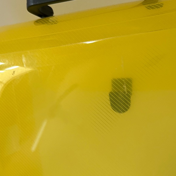 🆓 - Set of (2) Plastic Yellow Carry Cases for Toy Storage - Free With Purchase - Picture 10 of 16